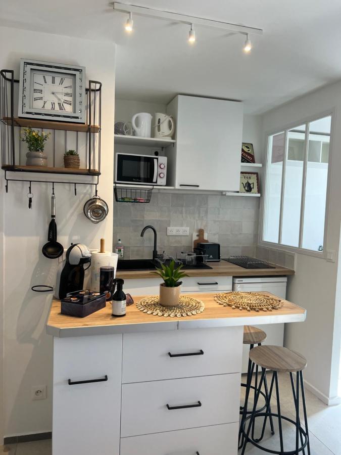 Appartement Pied Dans L'Eau La Seyne-sur-Mer Buitenkant foto