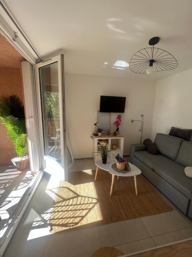 Appartement Pied Dans L'Eau La Seyne-sur-Mer Buitenkant foto