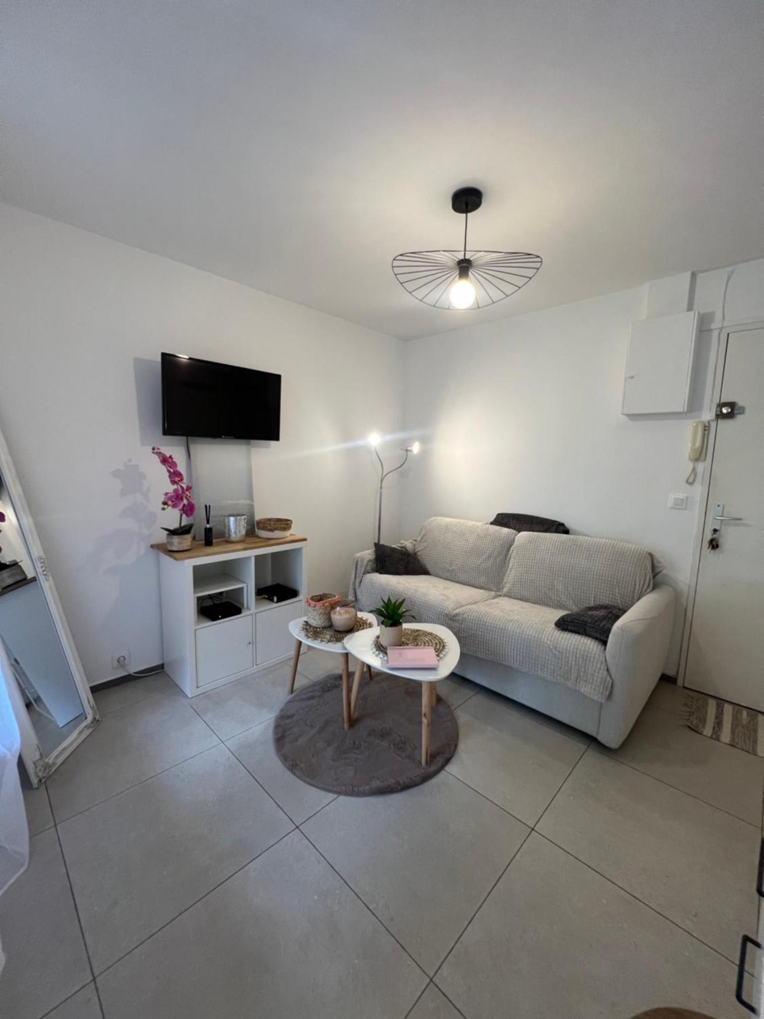 Appartement Pied Dans L'Eau La Seyne-sur-Mer Buitenkant foto
